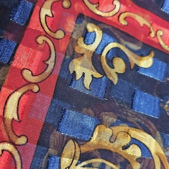 VINTAGE Coat of Arms Lion Shield Ornate Semi-Transparent Rectangle Scarf - Picture 5 of 6